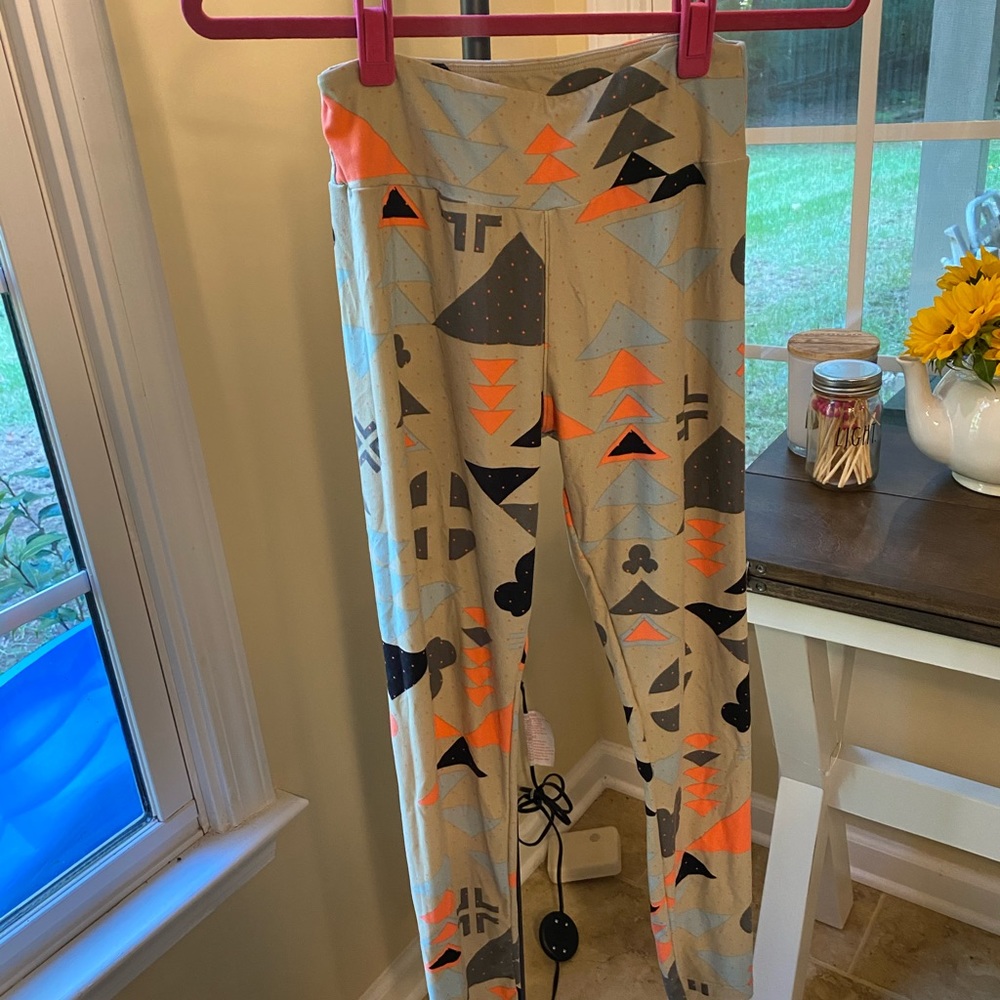 Lularoe Disney Leggings